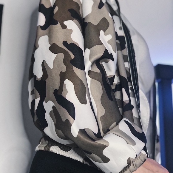 Army coat - Picture 2 of 7